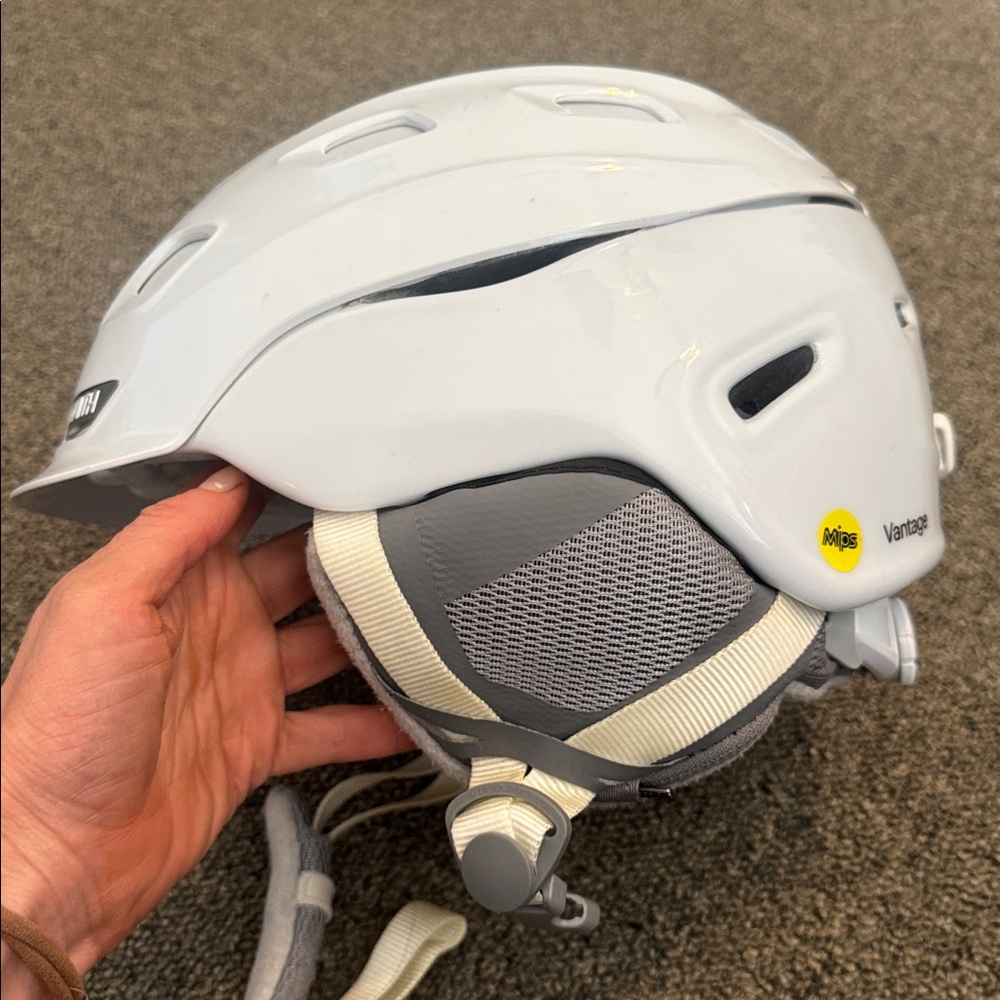 SMITH White VR Headset